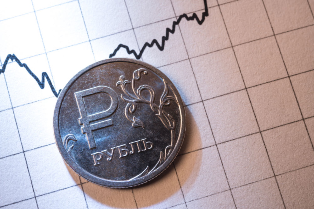 Рубль растет к доллару. Укрепление рубля. Рубль укрепляется. Рубль растет. Стабильный рубль.